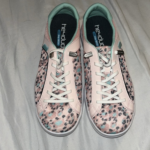 Heydude Women’s Karina Breeze Palm Springs Shoes - Picture 3 of 15